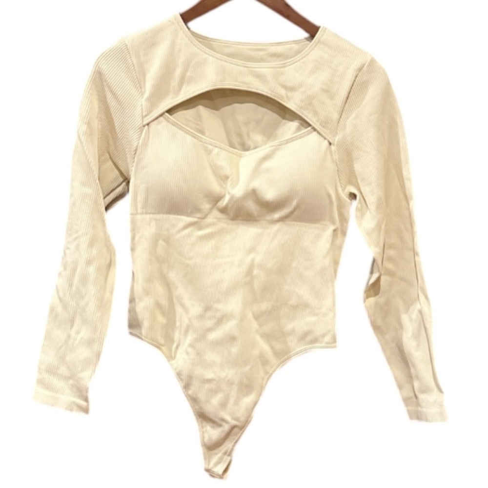 Cream Ribbed Long Sleeve Peek-a-Boo Women’s Thick Bodysuit Size XL
